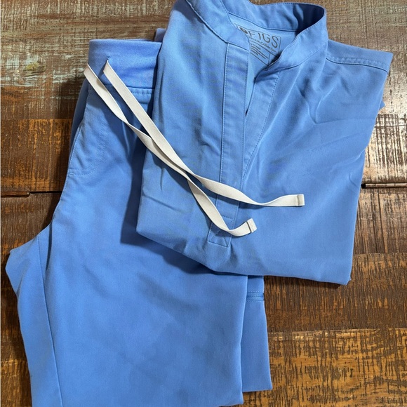 Figs Other - Figs Women's Light Blue Scrub Set